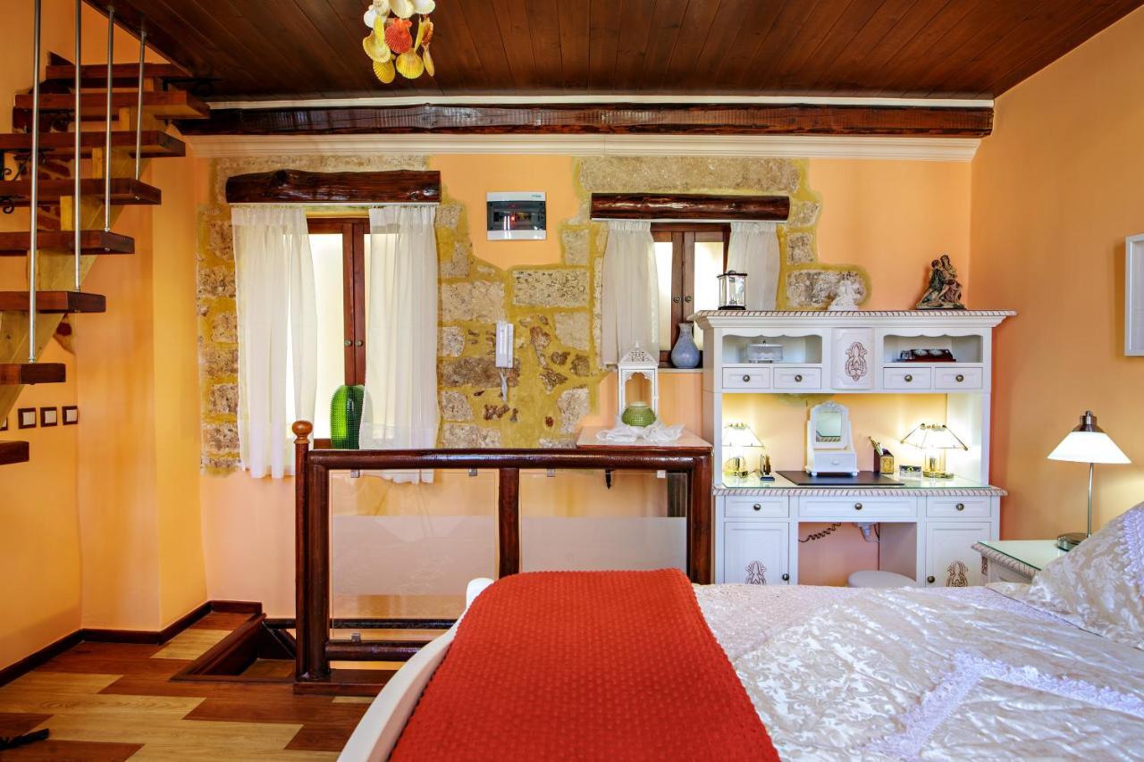 Sali Chelidonaki Boutique Suite Ханя Екстериор снимка